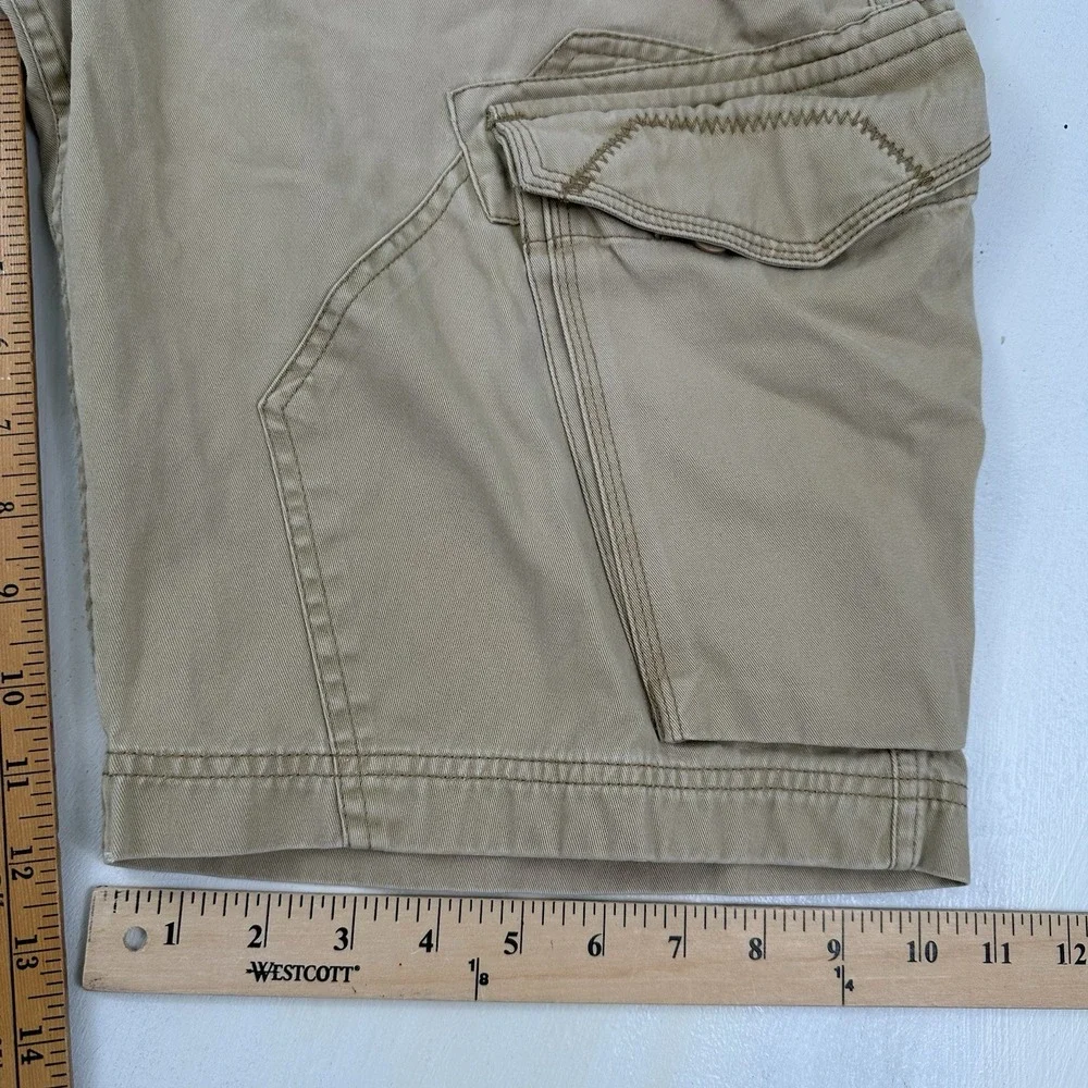 A. Tiziano Cargo Shorts Men 36 X 12